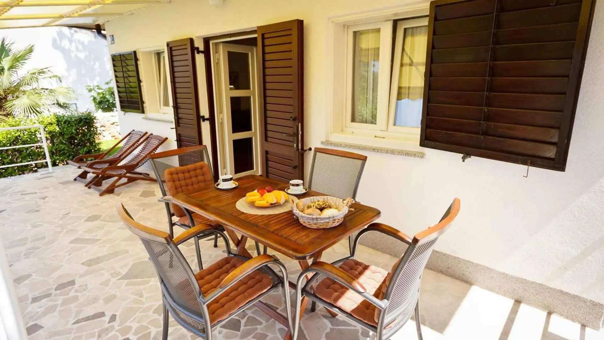 Holiday Home In Malinska/Insel Krk 12955 Malinska