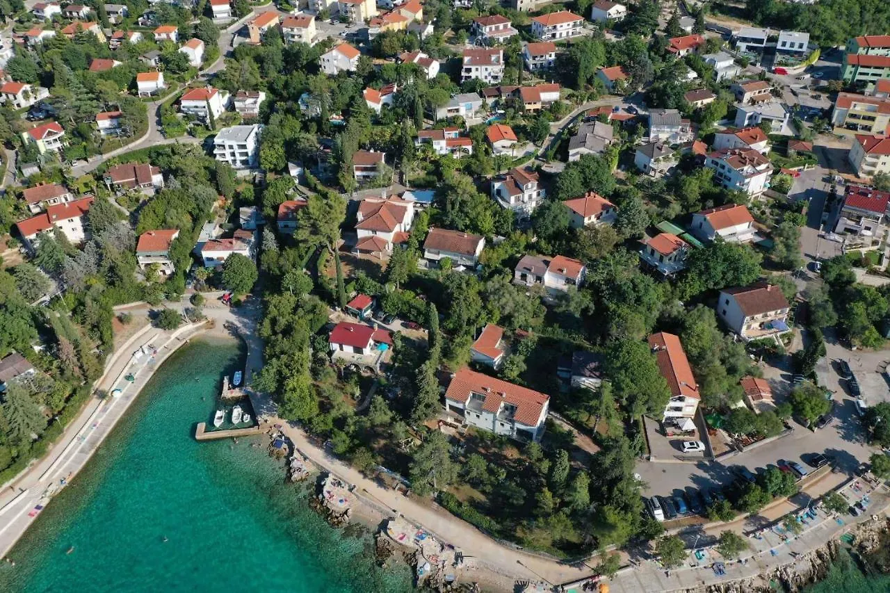 Holiday Home In Malinska/Insel Krk 12955