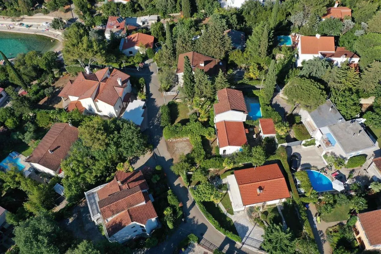 Holiday Home In Malinska/Insel Krk 12955 Croatia